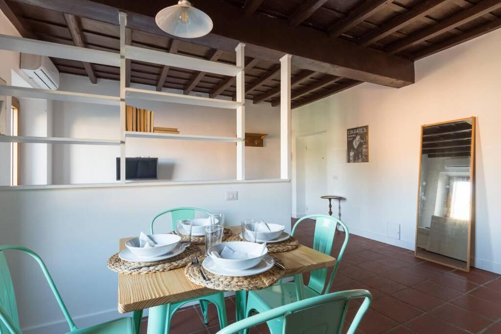 Trastevere Gardens Enchanting View Apartment Rom